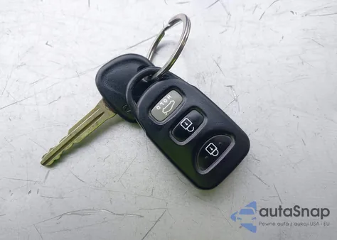 2016 Hyundai Elantra Se z USA, uszkodzony, nr VIN 5NPDH4AE1GH700148